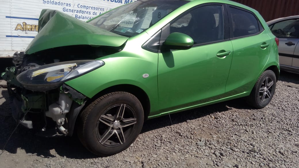 Mazda 2 2012 - 1 REPUESTO USADO/USADA EN DESARME